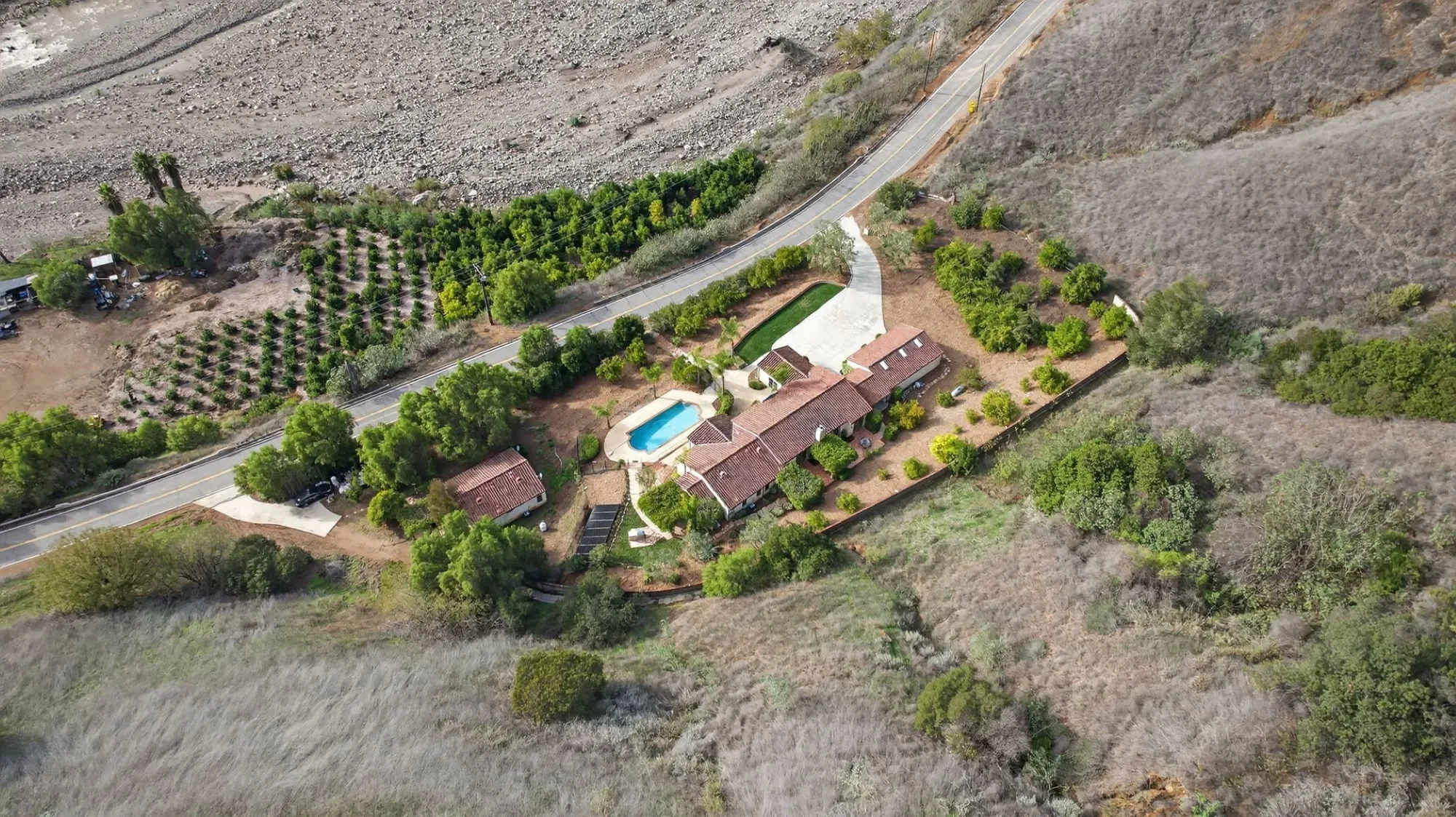 1560 Goodenough Road, Fillmore, CA 93015, Fillmore, California, United States. - Photo 11