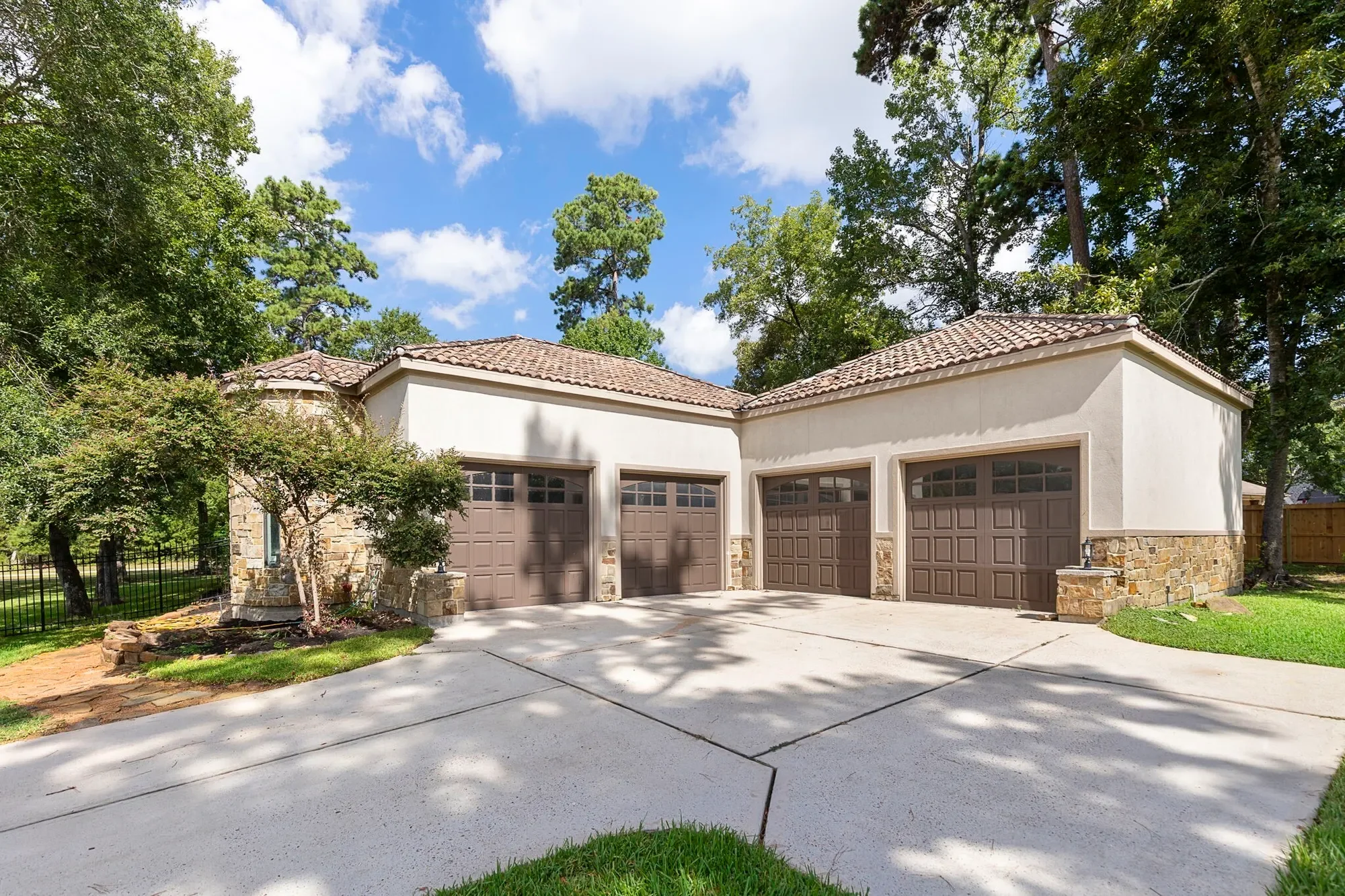27502 Whispering Maple Way, Spring, TX 77386, Spring, Texas, United States. - Photo 35
