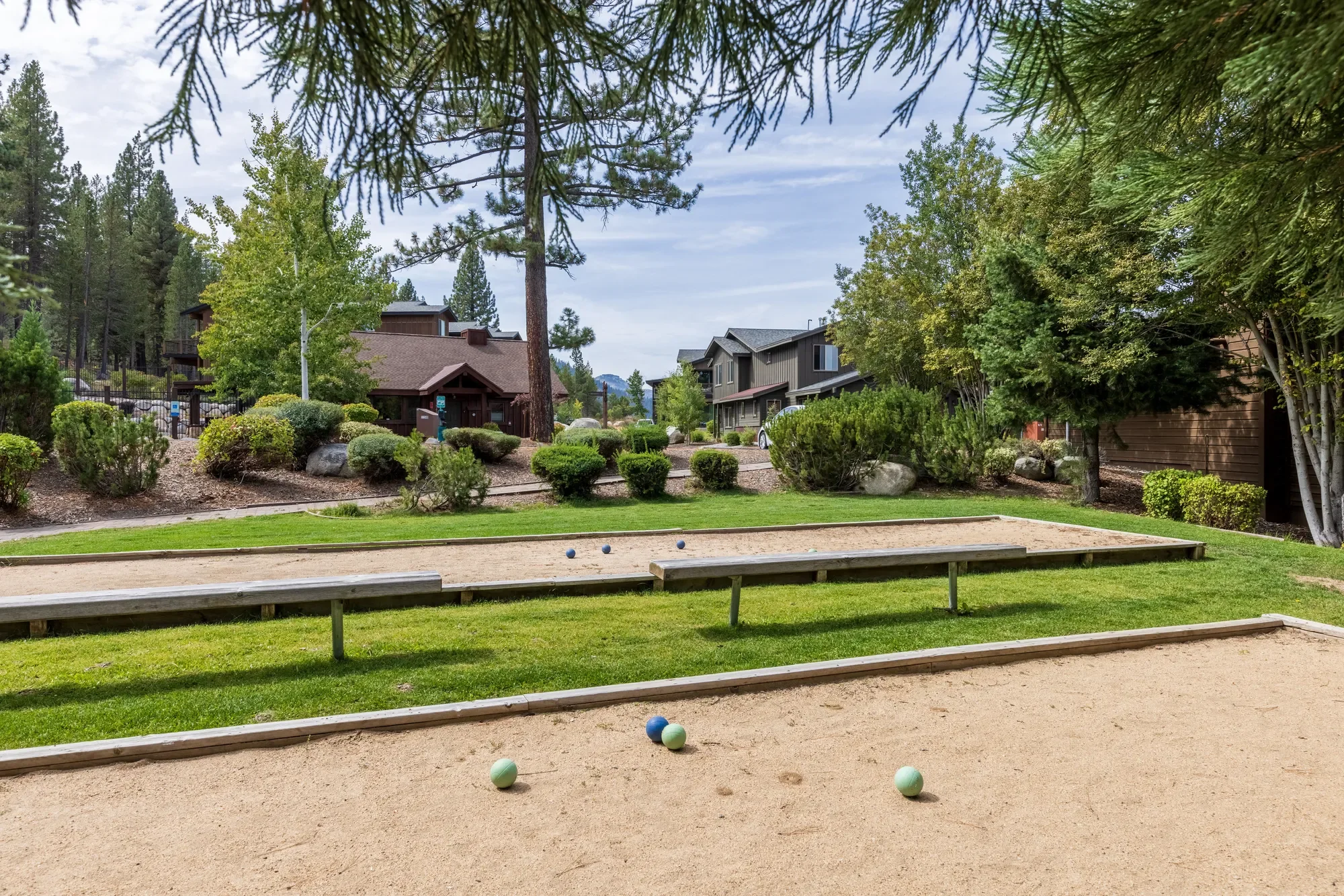10890 Cinnabar Way #6, Truckee, CA 96161, Truckee, California, United States. - Photo 7
