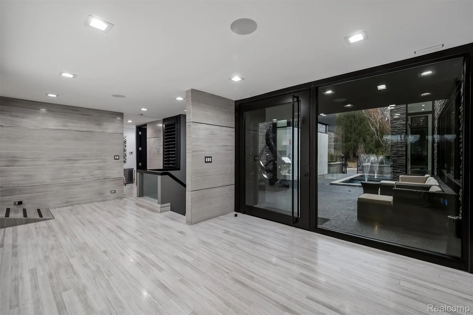 5116 W Bloomfield Lake Road, West Bloomfield Charter Township, MI 48323, Orchard Lake Village, Michigan, United States. - Photo 3