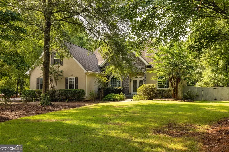 16 Enclave Lane, Newnan, GA 30263, Newnan, Georgia, United States. - Photo 17