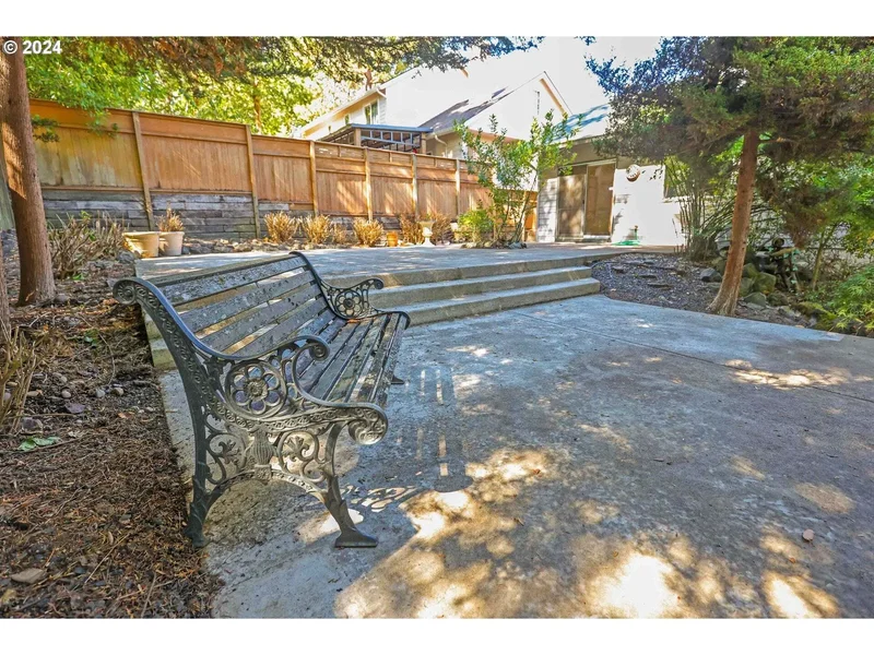 3794 Wilshire Ln, Eugene, OR 97405, Eugene, Oregon, United States. - Photo 40