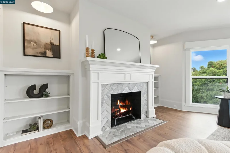 5020 Golden Gate Ave, Oakland, California, United States. - Photo 1