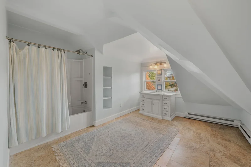 26 College Street, Old Saybrook, CT 06475, Old Saybrook, Connecticut, United States. - Photo 22