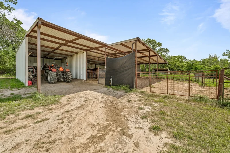 493 Private Road 1673, Stephenville, TX 76401, Stephenville, Texas, United States. - Photo 33