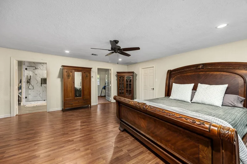 17002 Bobcat Trail, Houston, Texas, United States. - Photo 5