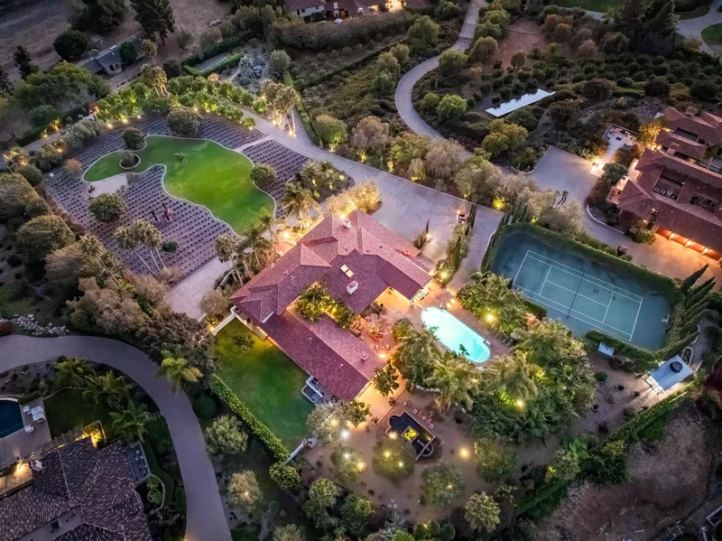 18245 Paseo Victoria , Rancho Santa Fe, CA 92067, Encinitas, California, United States. - Photo 17
