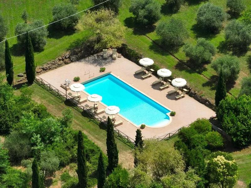 Chianni, Tuscany, Italy. - Photo 12