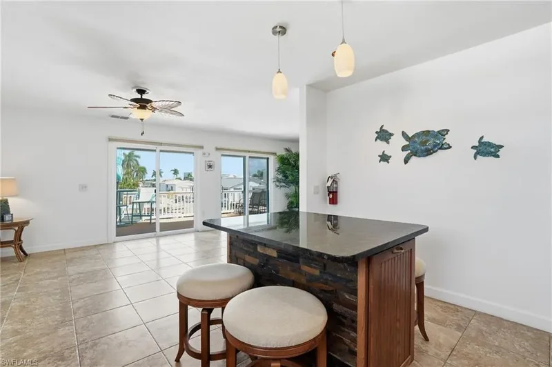 850 Oak ST, Fort Myers Beach, Florida, United States. - Photo 20