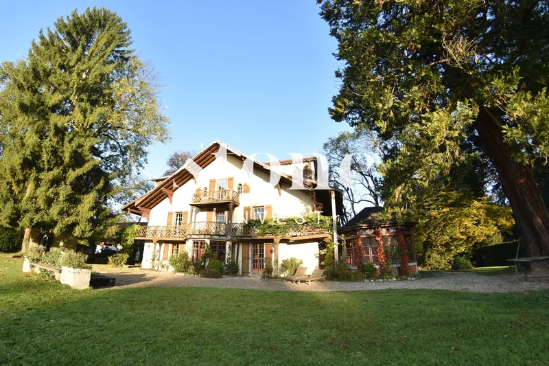 Exceptional 28ha Property Only 20min From Geneva (Fr)