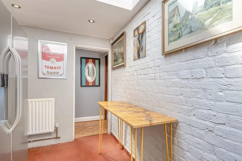 8 Pickhurst Lane, Bromley, Bromley, England, United Kingdom. - Photo 15