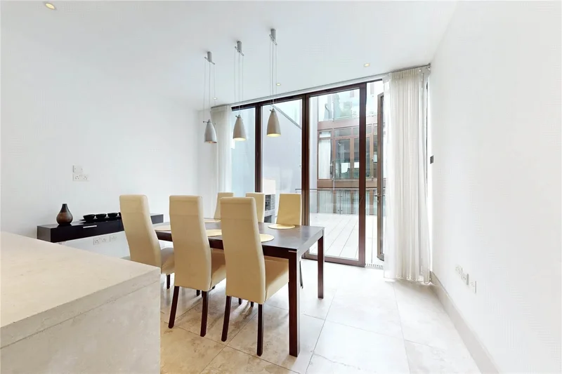 Boundary Road, London, London, England, United Kingdom. - Photo 6