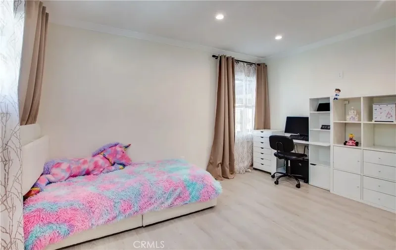 17011 Burton Street, Los Angeles, California, United States. - Photo 18