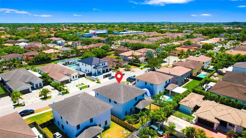 14841 SW 39th Ter, West Miami, Florida, United States. - Photo 56