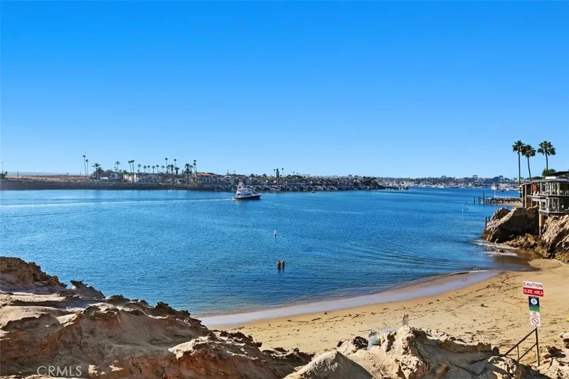 3130 Breakers, Corona del Mar, CA 92625, Newport Beach, California, United States. - Photo 26