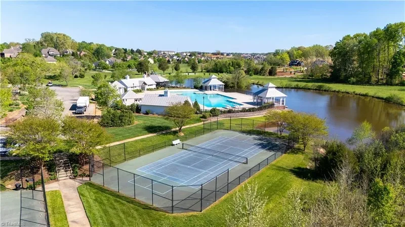 515 Silverbrook Court, Winston-Salem, North Carolina, United States. - Photo 50