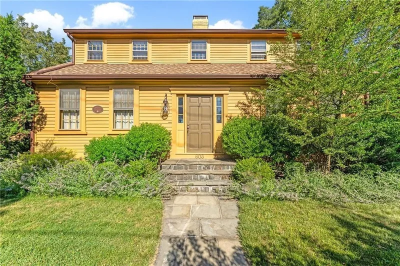 603 East Avenue, Pawtucket, Ri, 02860