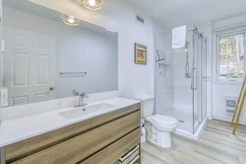 252 Ch. Isaac-GrÈgoire S., Laurentides, La Minerve, Quebec, Canada. - Photo 11