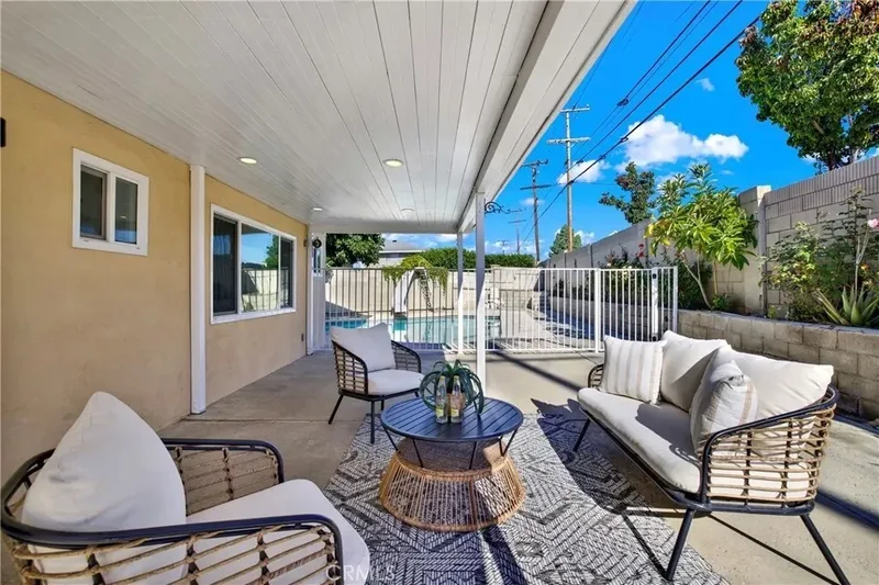 449 S Wellington, Orange, California, United States. - Photo 42