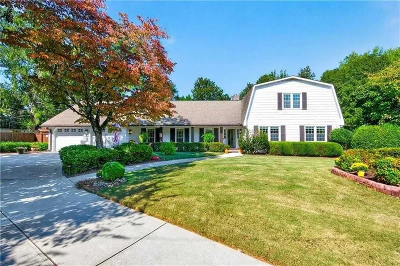 Single Family for sale in Roswell