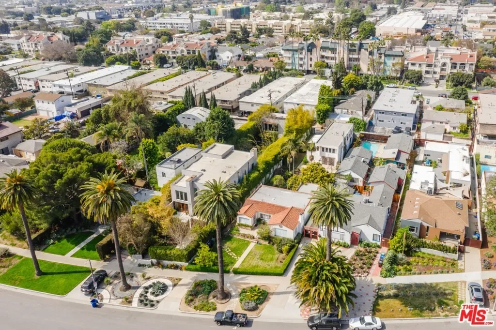 3875 Marcasel Avenue, Los Angeles, California, United States. - Photo 14