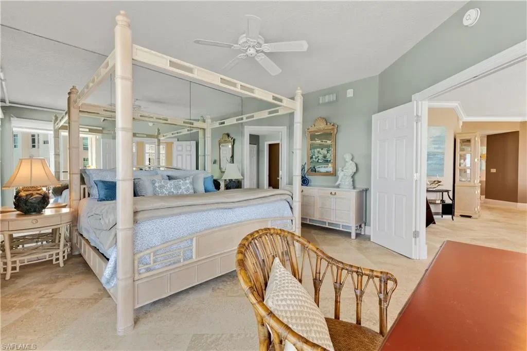 Gallery photo 4