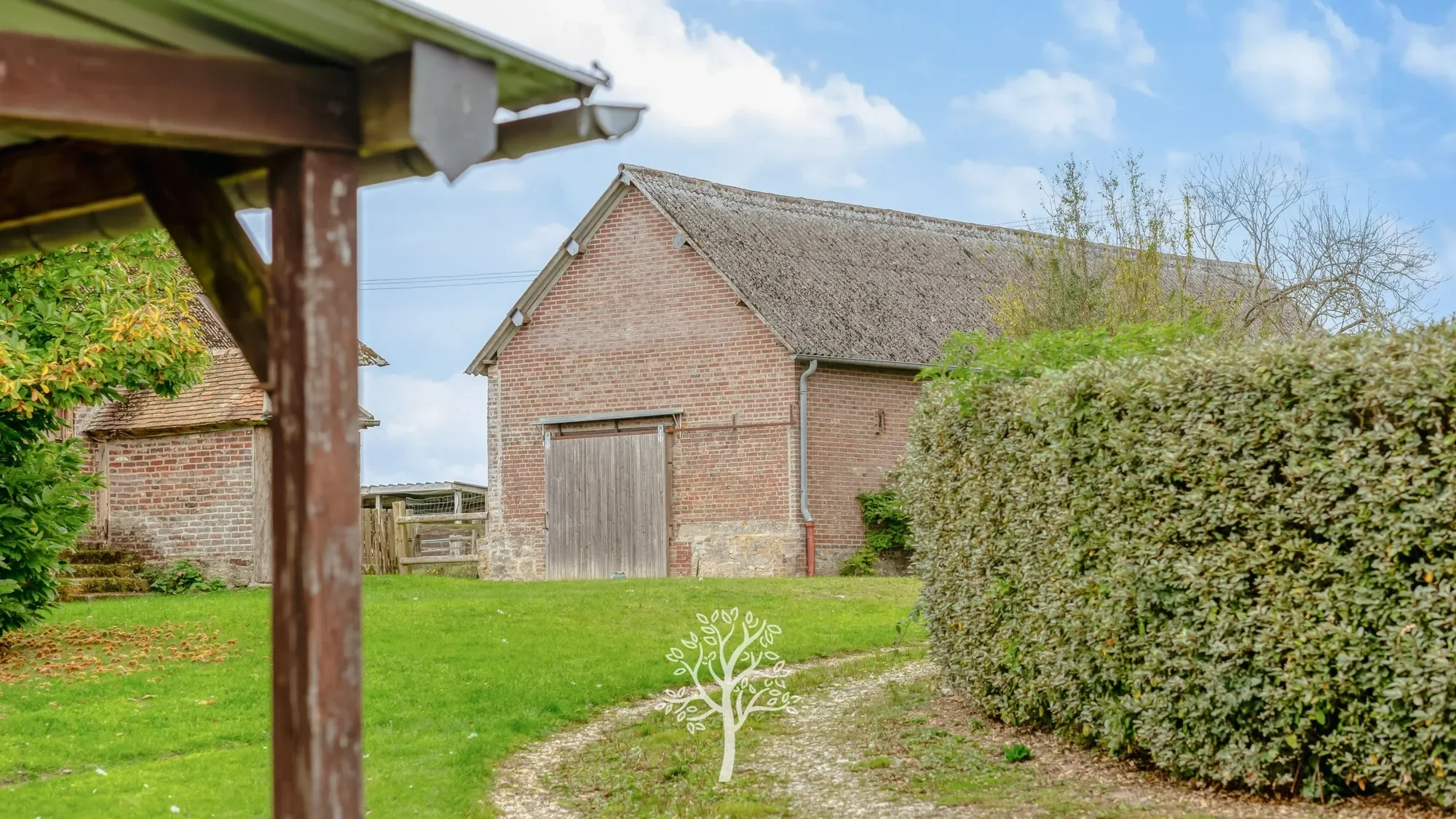 Forges-les-Eaux, Normandy, France. - Photo 12