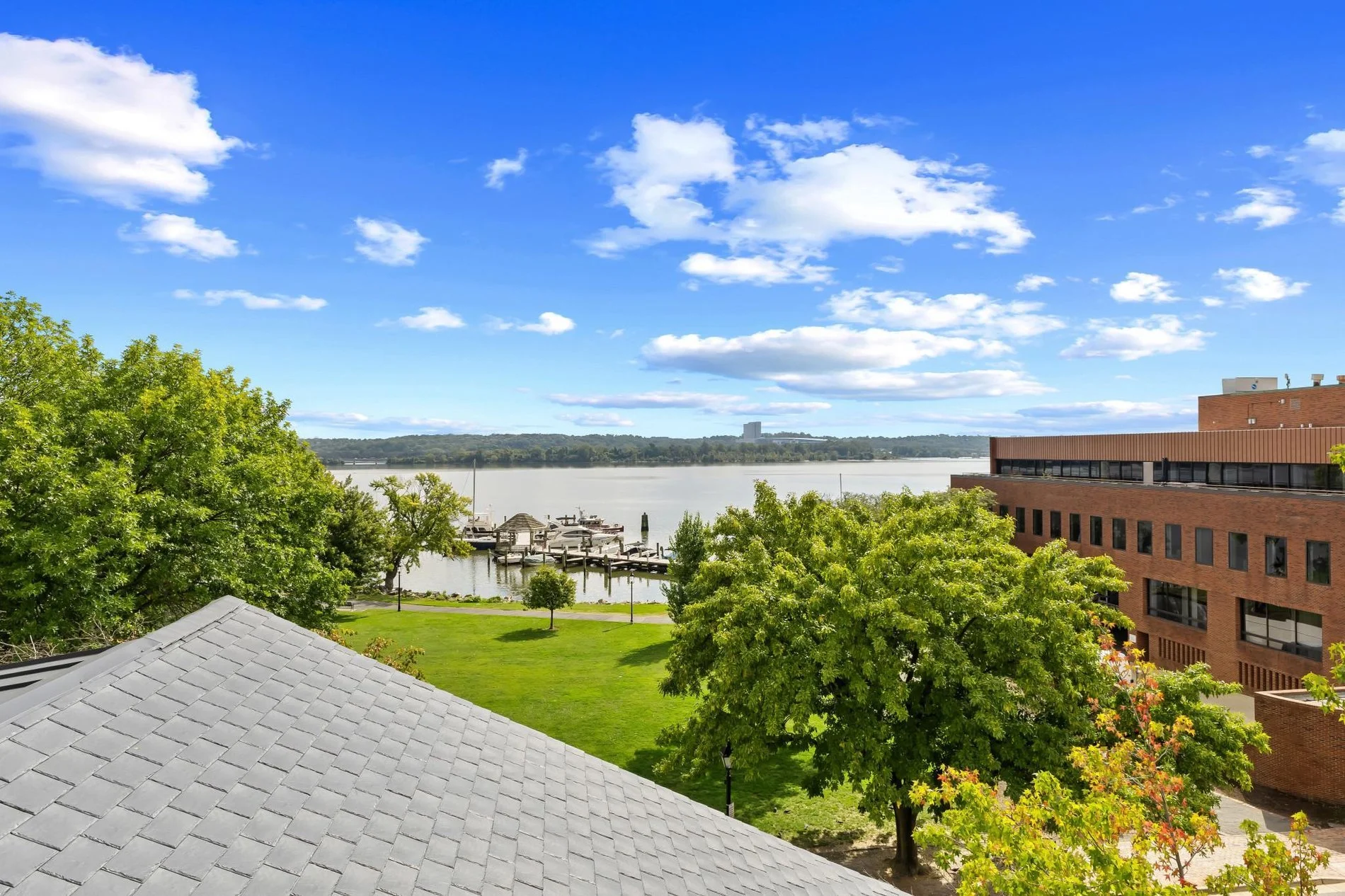 103 Queen Street , Alexandria, VA 22314, Alexandria, Virginia, United States. - Photo 5