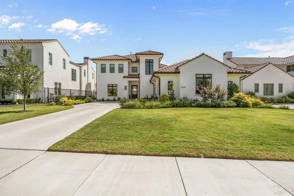 9635 Latour Lane, Fort Worth, Texas, United States. - Photo 5