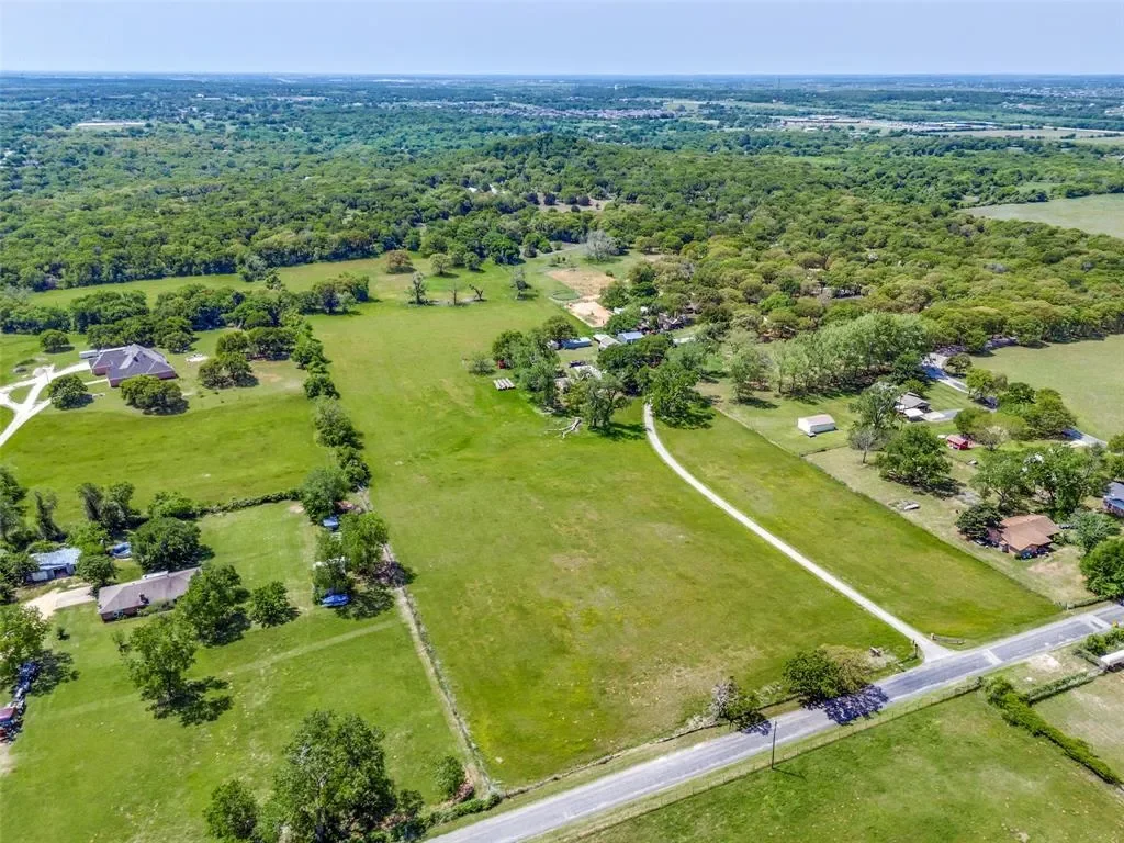 1905 County Rd 913, Burleson, Texas, United States. - Photo 4