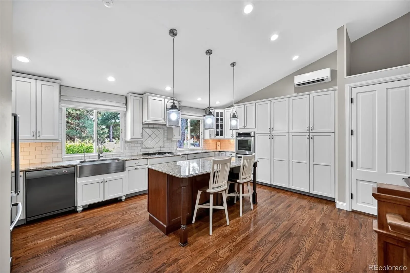 5441 S Clinton Court, Cherry Hills Village, Colorado, United States. - Photo 6