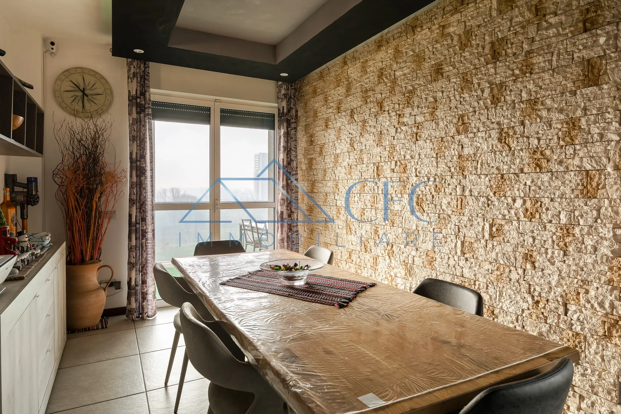 Gallery photo 7