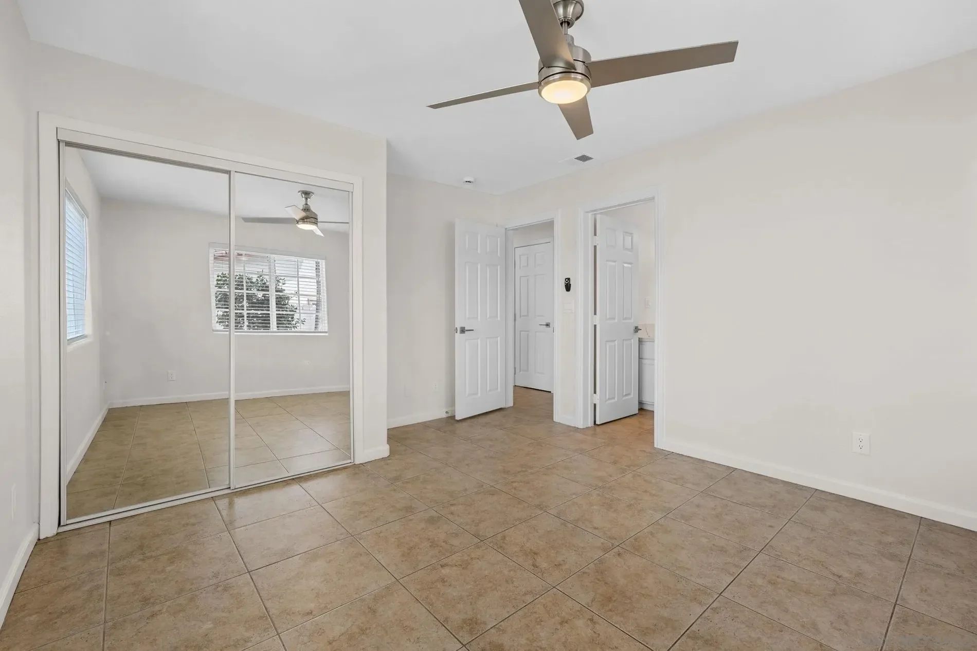 Gallery photo 10