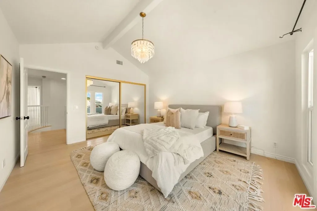 22248 Cairnloch Street, Hidden Hills, California, United States. - Photo 16