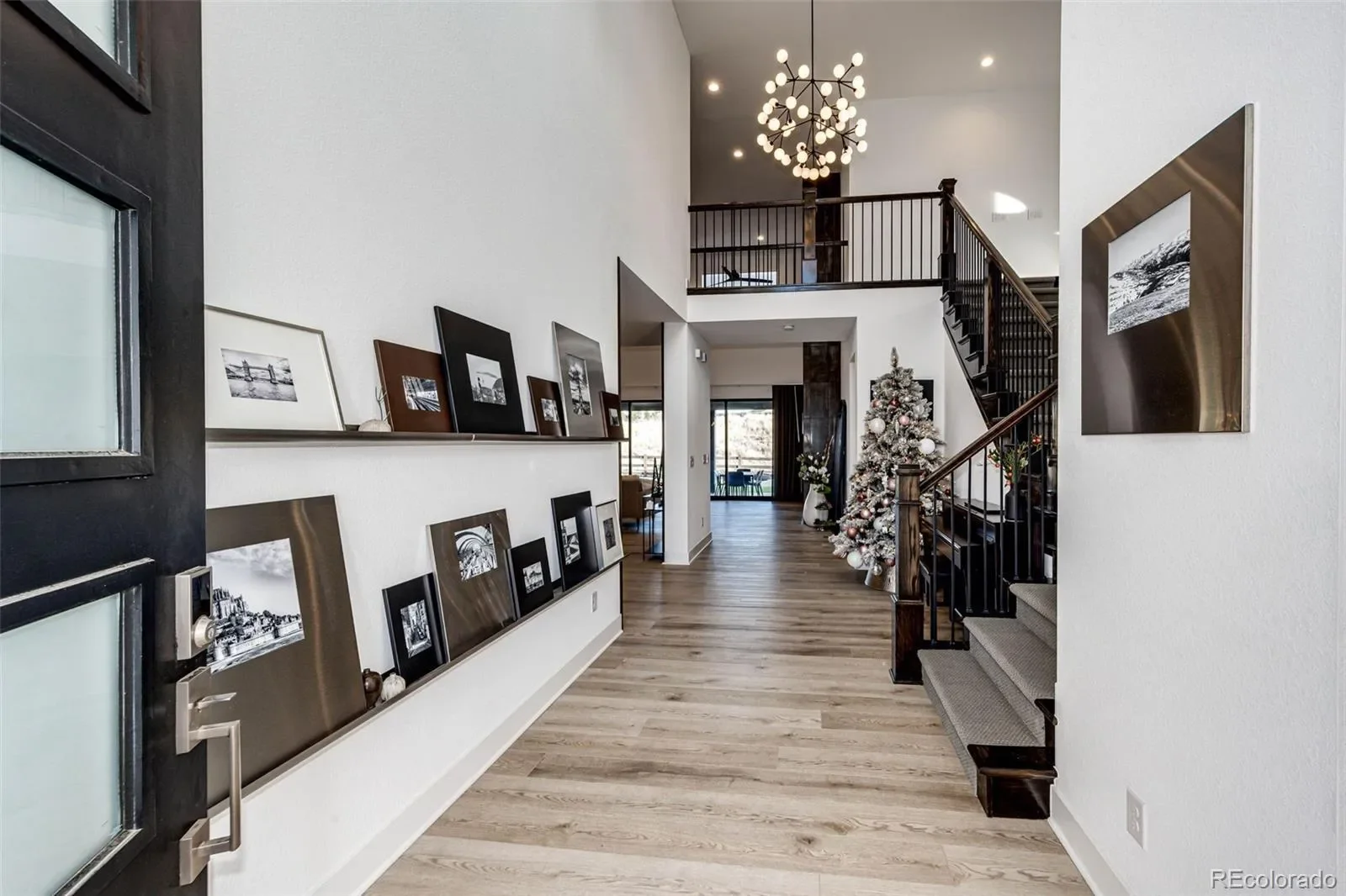 Gallery photo 2