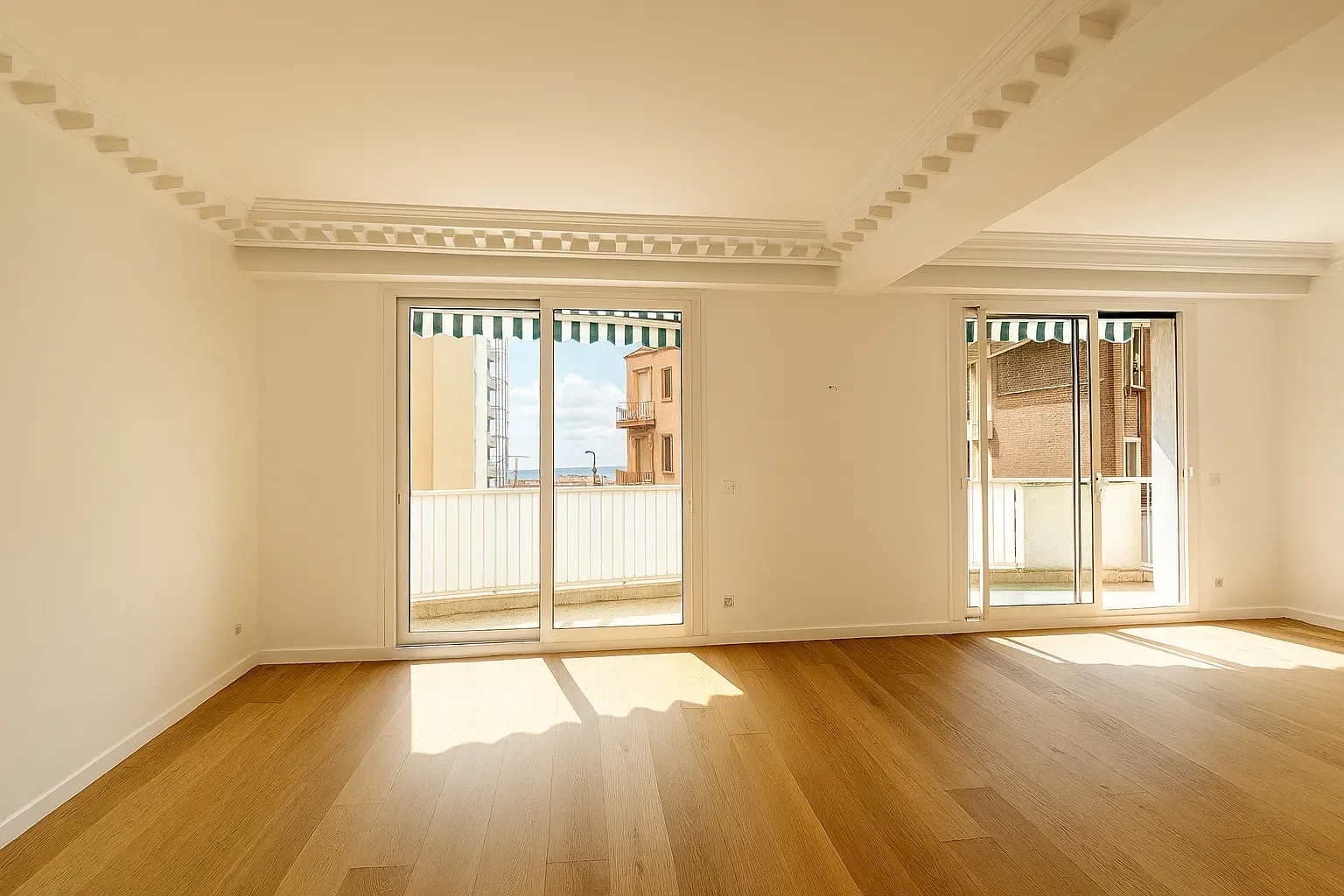 3 BEDROOMS FULLY RENOVATED IN A QUIET ENVIRONMENT