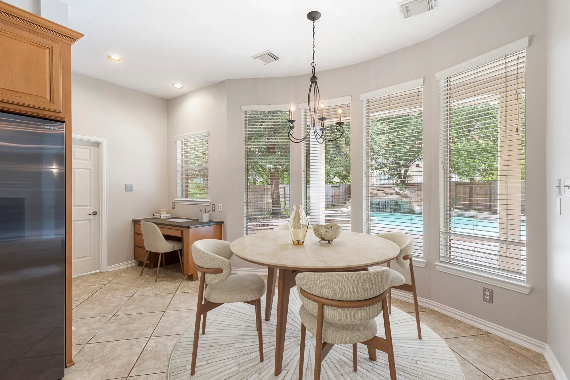 6 Hithervale Court, The Woodlands, TX 77382, The Woodlands, Texas, United States. - Photo 16