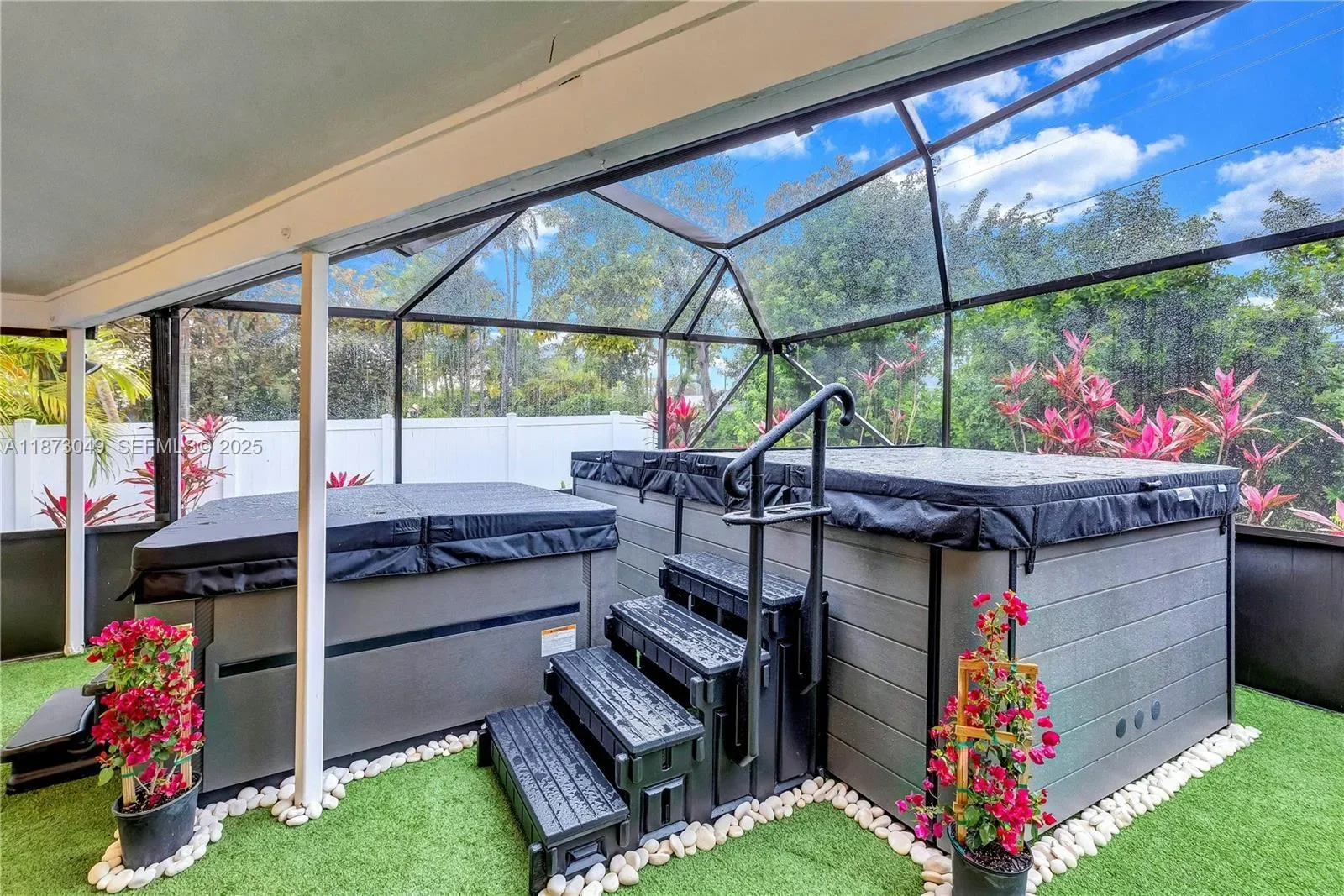 3211 Calle Largo Dr, Hollywood, Florida, United States. - Photo 21