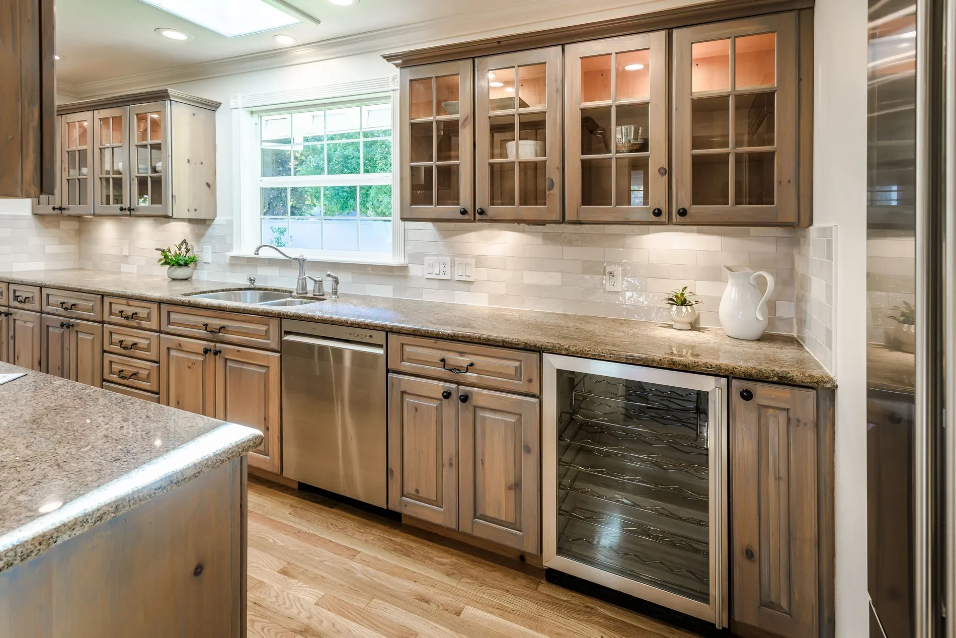 1597 Edgewood Drive , Palo Alto, CA 94303, East Palo Alto, California, United States. - Photo 17