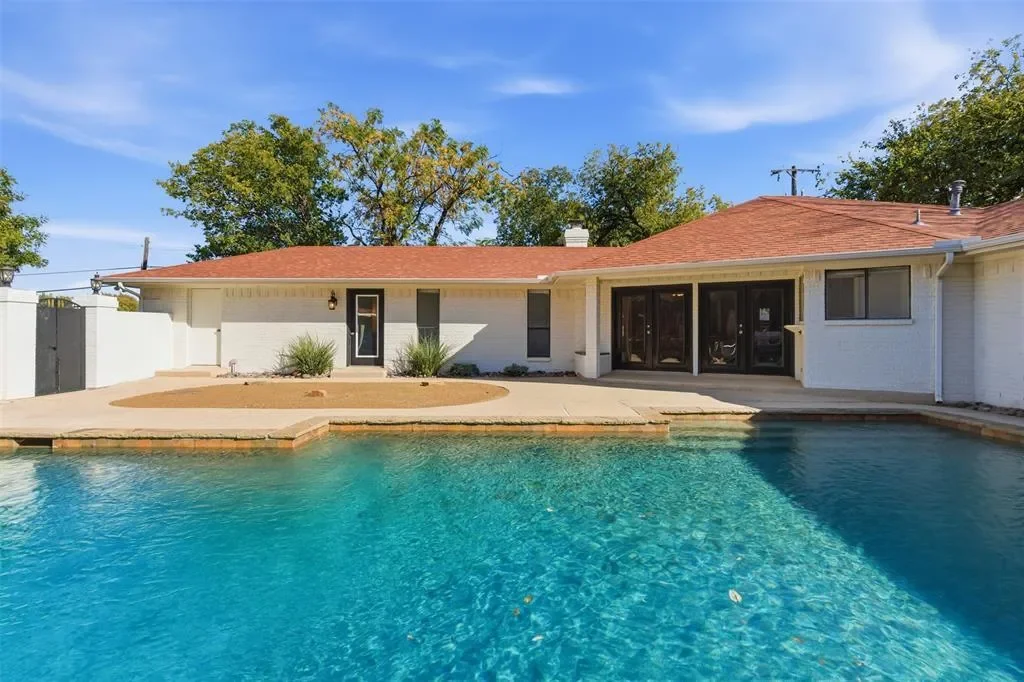 2201 Mistletoe Boulevard, Fort Worth, Texas, United States. - Photo 20