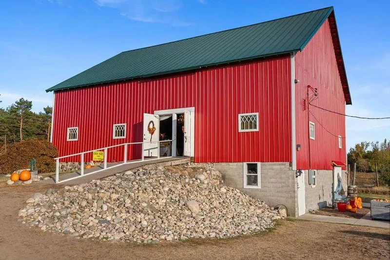 4333 S Us 31 Highway, Alanson, MI 49706, Alanson, Michigan, United States. - Photo 35