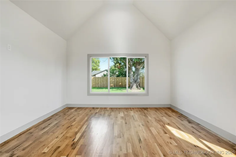337 E 46th Street, Tulsa, OK 74105, Tulsa, Oklahoma, United States. - Photo 29