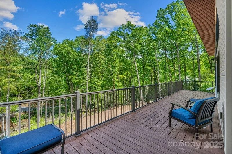 3 Bedrooms Single Family Detached