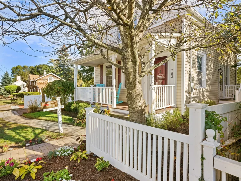 753 Stratford Avenue, Stratford, CT 06615, Stratford, Connecticut, United States. - Photo 32