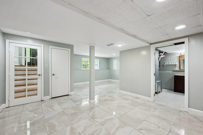 451 Lincoln St, Abington, MA 02351, Abington, Massachusetts, United States. - Photo 38