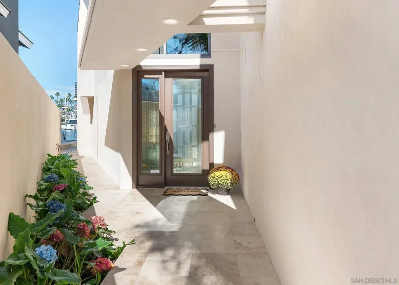 25 The Point, Coronado, California, United States. - Photo 70