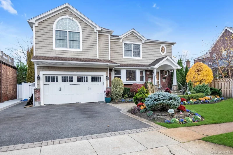 65 Reyam Road, Lynbrook, New York, United States. - Photo 11