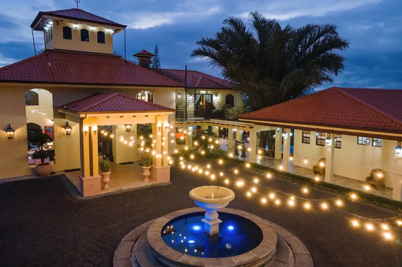 19 Bedroom Hotel, Pérez Zeledón, Costa Rica. - Photo 7