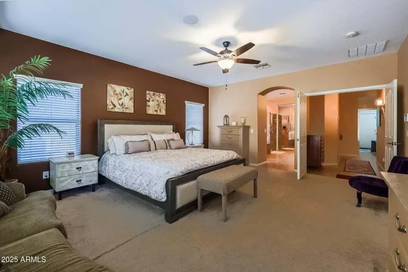 15850 W Mercer Ln, Surprise, AZ 85379, Surprise, Arizona, United States. - Photo 21