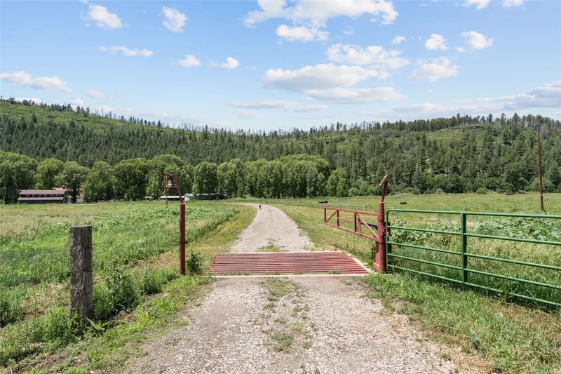 997 New Mexico Highway 65 , Montezuma, NM 87731, Montezuma, New Mexico, United States. - Photo 33